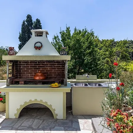 Casa Mia - 5 Min From Stafilos Apartman *