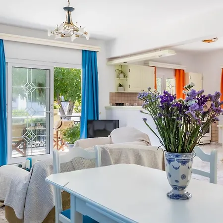 דירה Casa Mia Skopelos - Spacious 3-Bedroom House Near Stafylos Beach