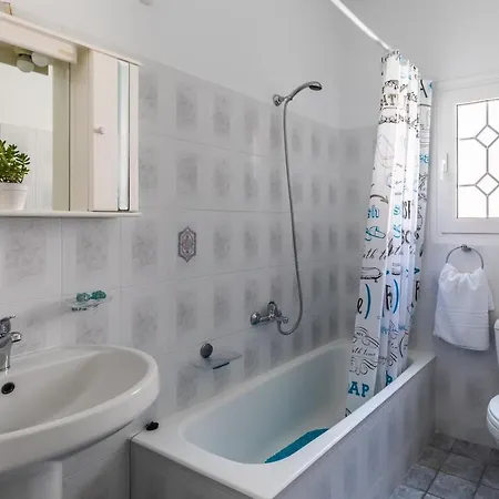 Casa Mia Skopelos - Spacious 3-bedroom House Near *