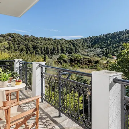 Lejlighed Casa Mia Skopelos - Spacious 3-bedroom House Near *