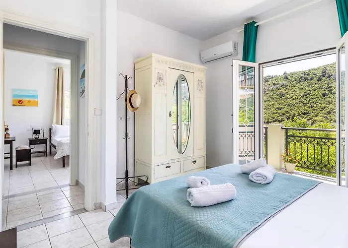 Casa Mia - 5 Min From Stafilos Apartment